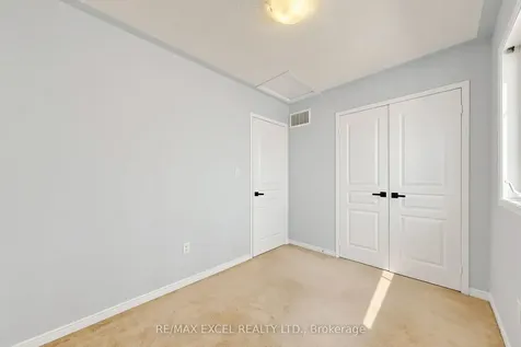 63 Rainbow Valley Crescent Markham ON L6E 1M2