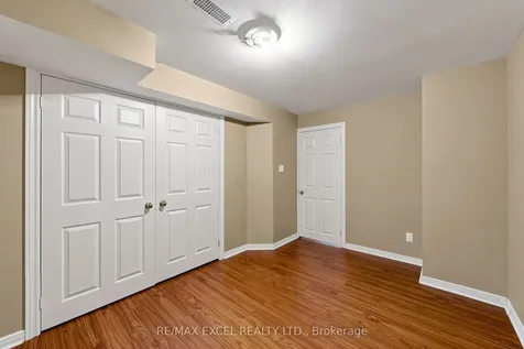 63 Rainbow Valley Crescent Markham ON L6E 1M2