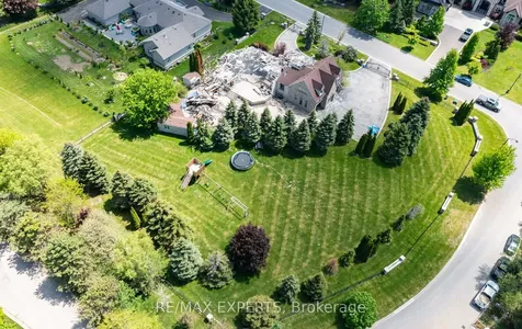 76 Forest Heights Boulevard Vaughan ON L0J 1C0