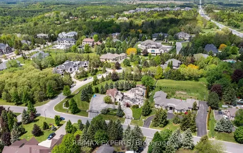 76 Forest Heights Boulevard Vaughan ON L0J 1C0