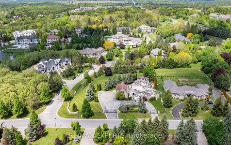 76 Forest Heights Boulevard Vaughan ON L0J 1C0