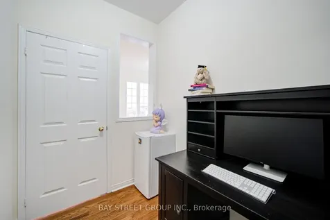 82 Coleluke Lane Markham ON L3S 0B7