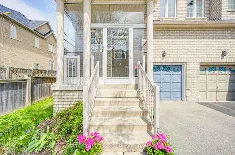 82 Coleluke Lane Markham ON L3S 0B7