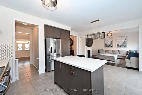 9 Valleo Street Georgina ON L4P 0J8