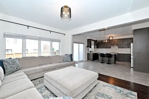 9 Valleo Street Georgina ON L4P 0J8