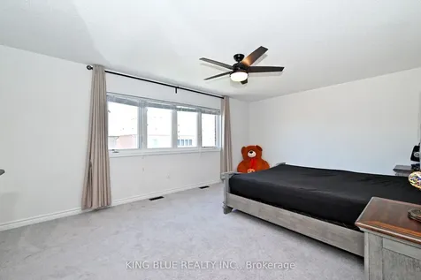 9 Valleo Street Georgina ON L4P 0J8