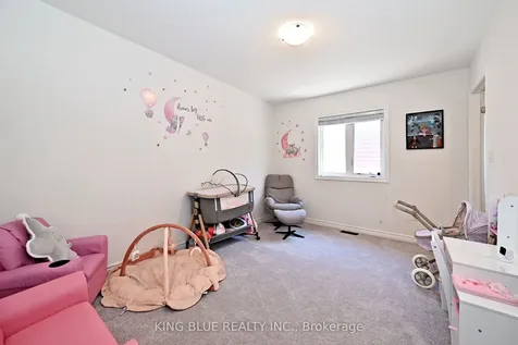 9 Valleo Street Georgina ON L4P 0J8