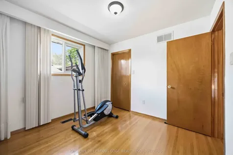 554 Woodbridge Avenue Vaughan ON L4L 2T5