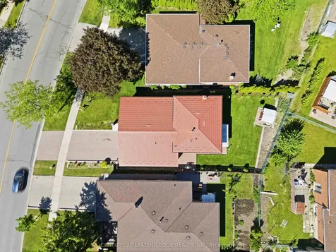 554 Woodbridge Avenue Vaughan ON L4L 2T5