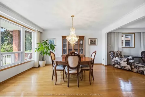554 Woodbridge Avenue Vaughan ON L4L 2T5