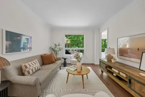 682 Leslie Valley Drive Newmarket ON L3Y 7J5