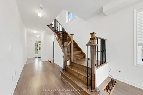 27 Collier Crescent Markham ON L6E 0T2