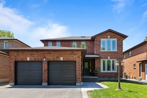 112 Doris Crescent Newmarket ON L3Y 7V5