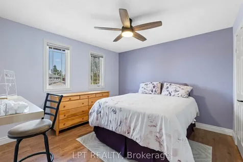 112 Doris Crescent Newmarket ON L3Y 7V5