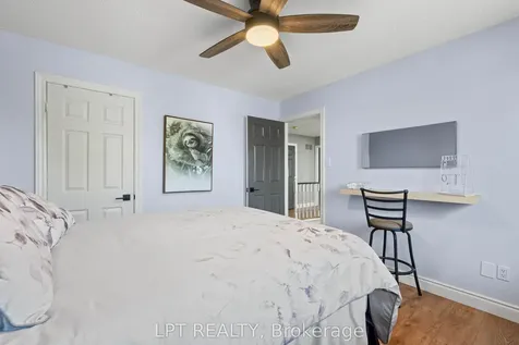 112 Doris Crescent Newmarket ON L3Y 7V5
