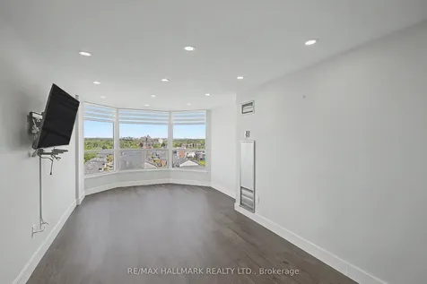 1 Clark Avenue W Vaughan ON L4J 7Y6