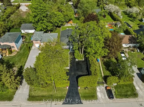 32 Farley Circle Georgina ON L0E 1S0
