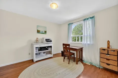 758 Beman Drive Newmarket ON L3Y 4Z2