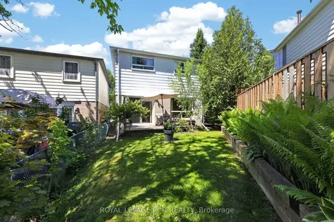 758 Beman Drive Newmarket ON L3Y 4Z2