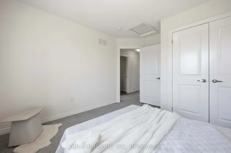 62 Demott Avenue Markham ON L6B 0Z1