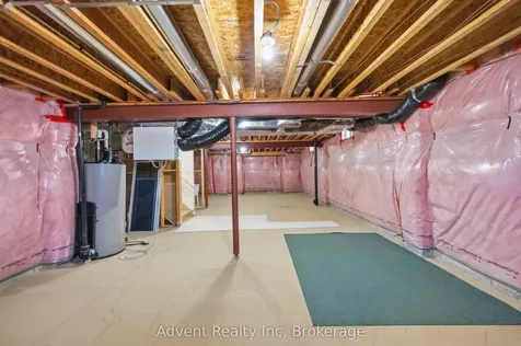 62 Demott Avenue Markham ON L6B 0Z1