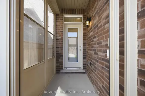 62 Demott Avenue Markham ON L6B 0Z1