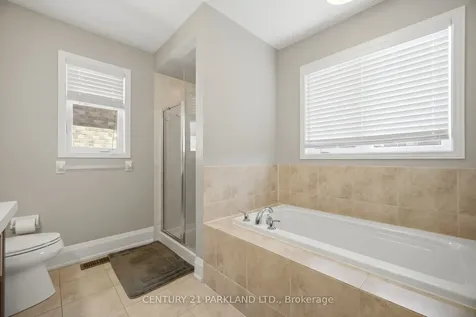 62 James Mccullough Road Whitchurch-stouffville ON L4A 0Z3