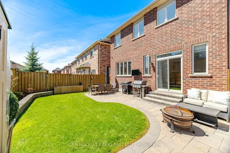 62 James Mccullough Road Whitchurch-stouffville ON L4A 0Z3