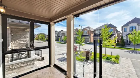 25 Cannes Avenue Vaughan ON L4H 4P5