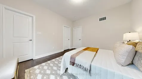 25 Cannes Avenue Vaughan ON L4H 4P5