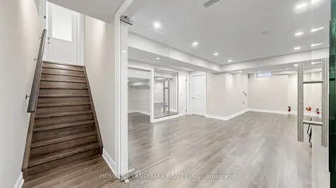 25 Cannes Avenue Vaughan ON L4H 4P5