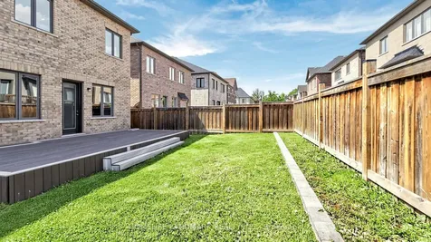 25 Cannes Avenue Vaughan ON L4H 4P5