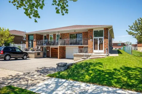 82 Button Road Vaughan ON L4L 1J8