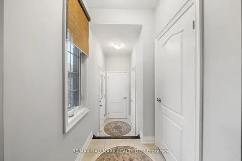 7 Carratuck Street East Gwillimbury ON L9N 0S5