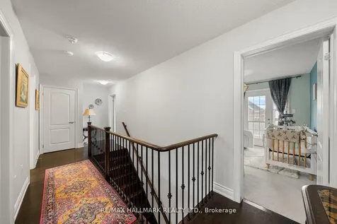 7 Carratuck Street East Gwillimbury ON L9N 0S5