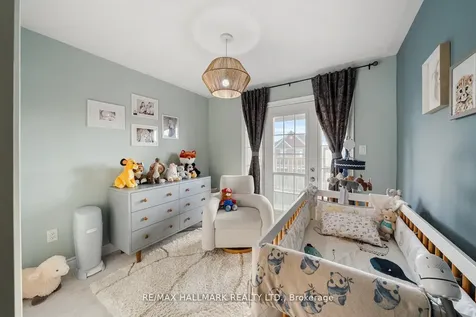 7 Carratuck Street East Gwillimbury ON L9N 0S5