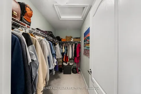 7 Carratuck Street East Gwillimbury ON L9N 0S5