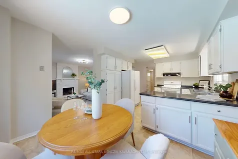 14 Parkinson Road Markham ON L3P 4G5