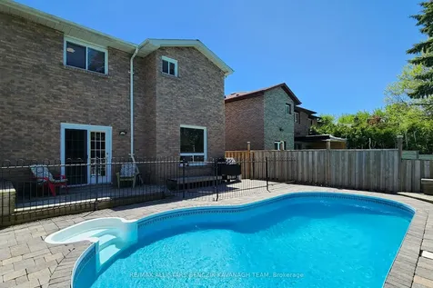 14 Parkinson Road Markham ON L3P 4G5