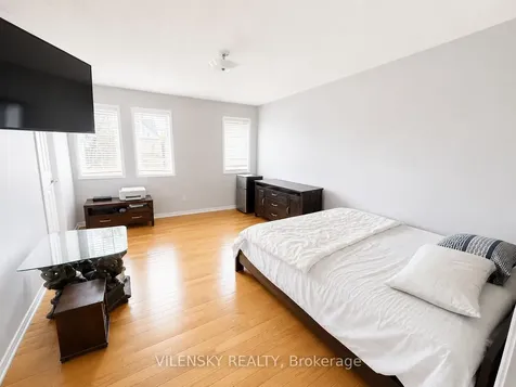 77 Billingsley Crescent Markham ON L3S 4P2