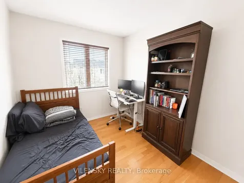 77 Billingsley Crescent Markham ON L3S 4P2