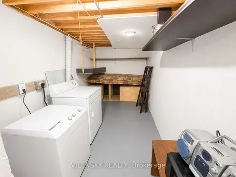 77 Billingsley Crescent Markham ON L3S 4P2