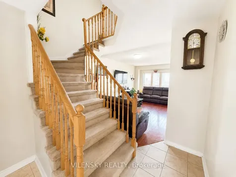 77 Billingsley Crescent Markham ON L3S 4P2
