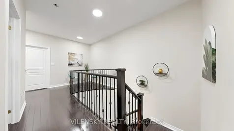 148 Southvale Drive Vaughan ON L6A 0Y7
