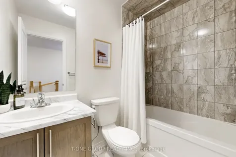 32 Stoeber Lane Markham ON L6B 0S1