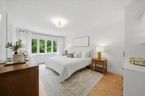 116 Lucas Street Richmond Hill ON L4C 4P5