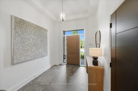 116 Lucas Street Richmond Hill ON L4C 4P5