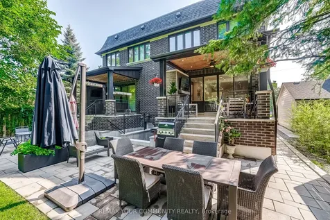 116 Lucas Street Richmond Hill ON L4C 4P5