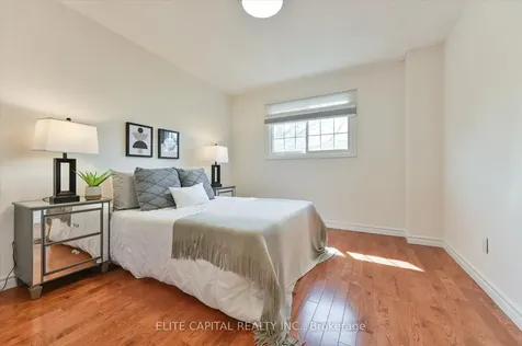 54 Bauer Crescent Markham ON L3R 4H4