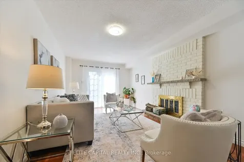 54 Bauer Crescent Markham ON L3R 4H4
